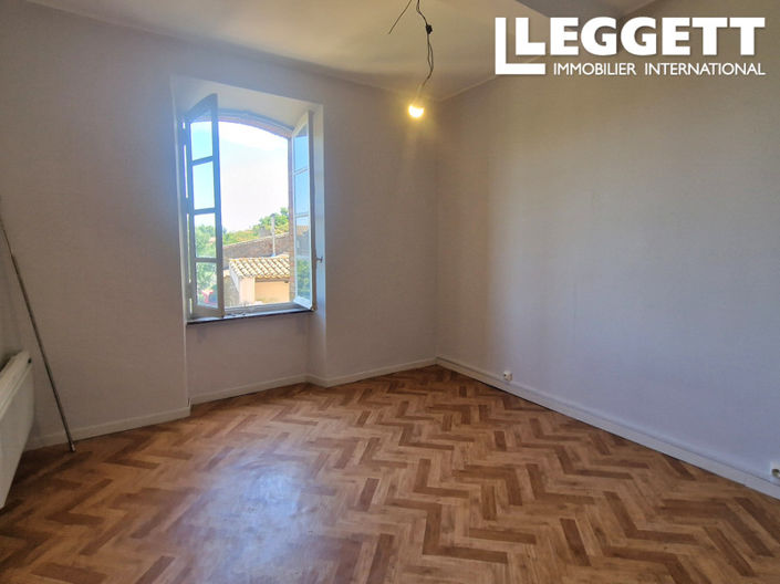 Image No.4-5 Bed House for sale