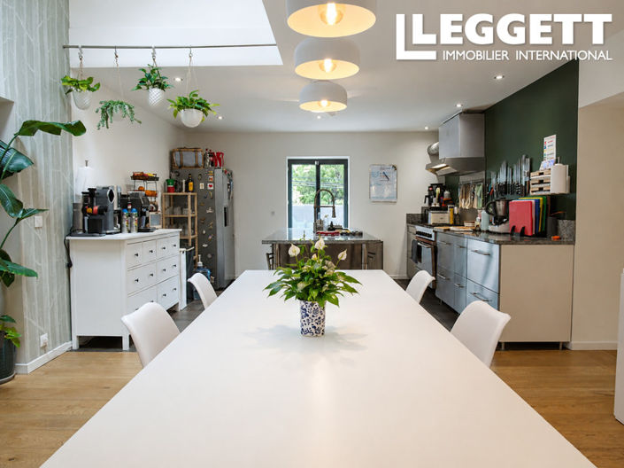 Image No.4-4 Bed House for sale