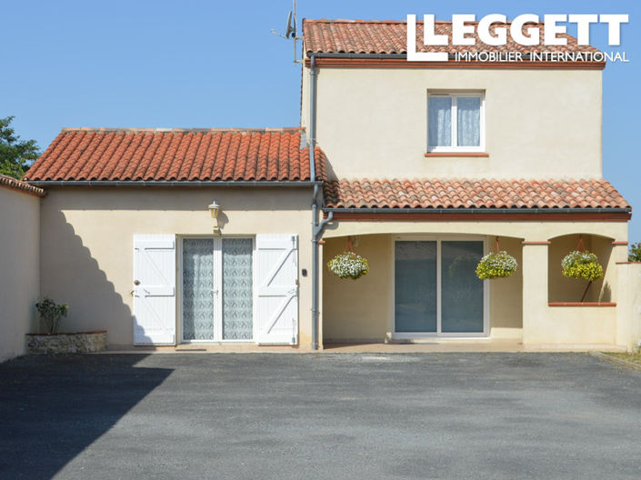 Image No.2-Maison de 7 chambres à vendre à Lédat