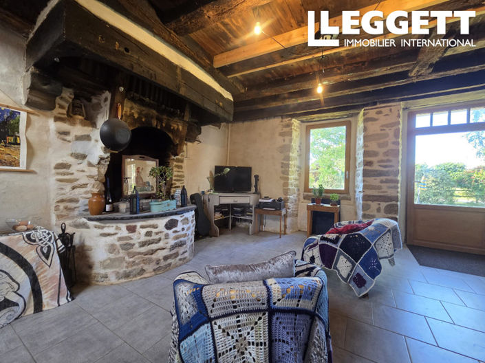Image No.6-3 Bed House for sale