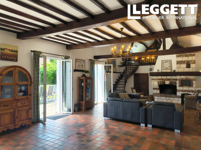Image No.5-7 Bed House for sale