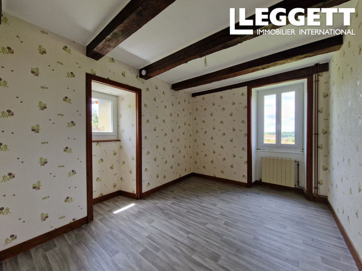 Image No.6-3 Bed House for sale