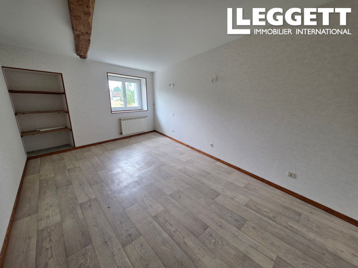 Image No.7-3 Bed House for sale