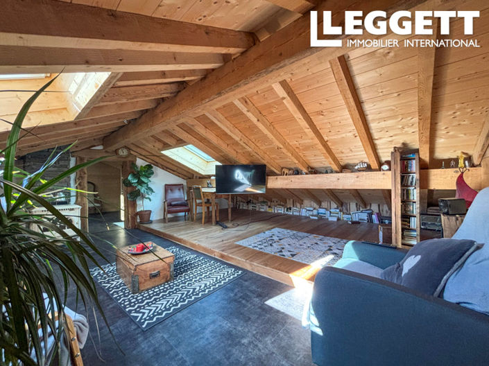 Image No.2-3 Bed House for sale