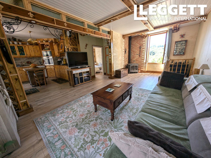 Image No.3-2 Bed House for sale