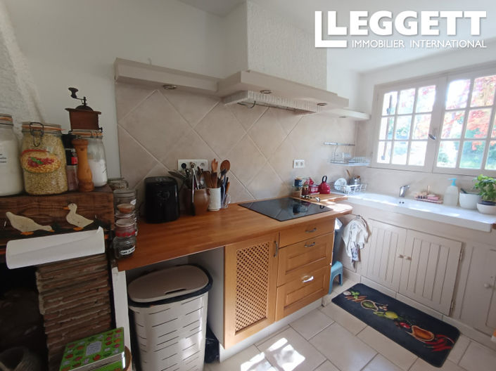 Image No.5-7 Bed House for sale