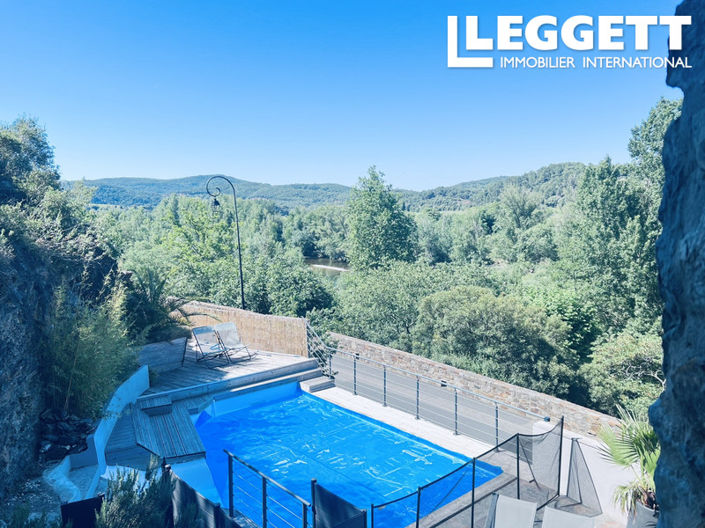 Image No.6-5 Bed House for sale