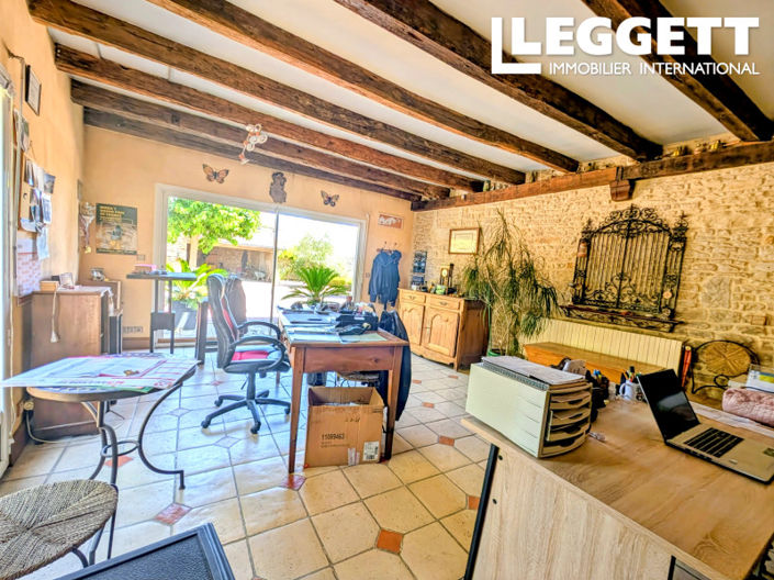 Image No.6-3 Bed House for sale
