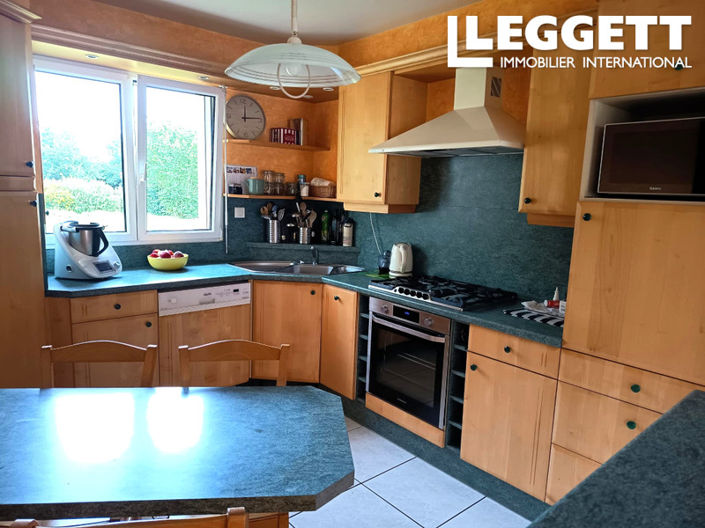 Image No.4-4 Bed House for sale