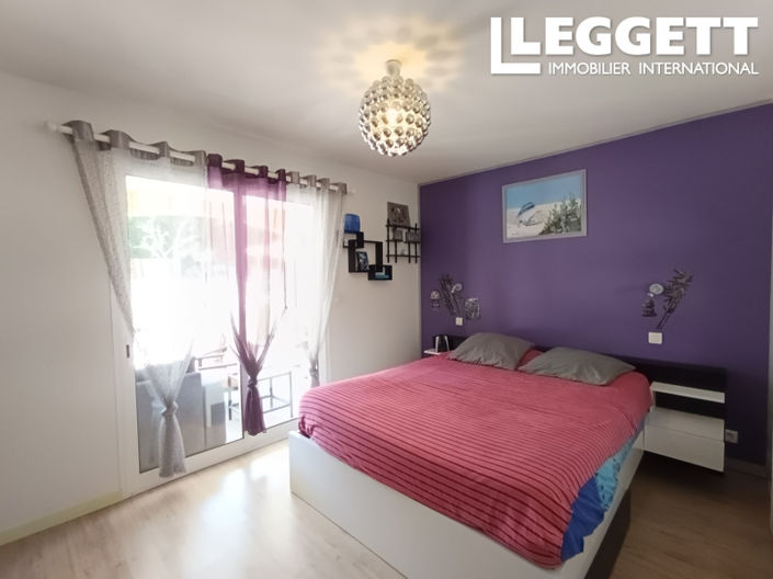 Image No.9-3 Bed House for sale