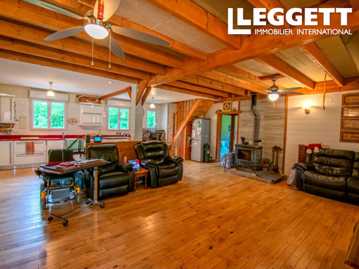 Image No.2-4 Bed House for sale