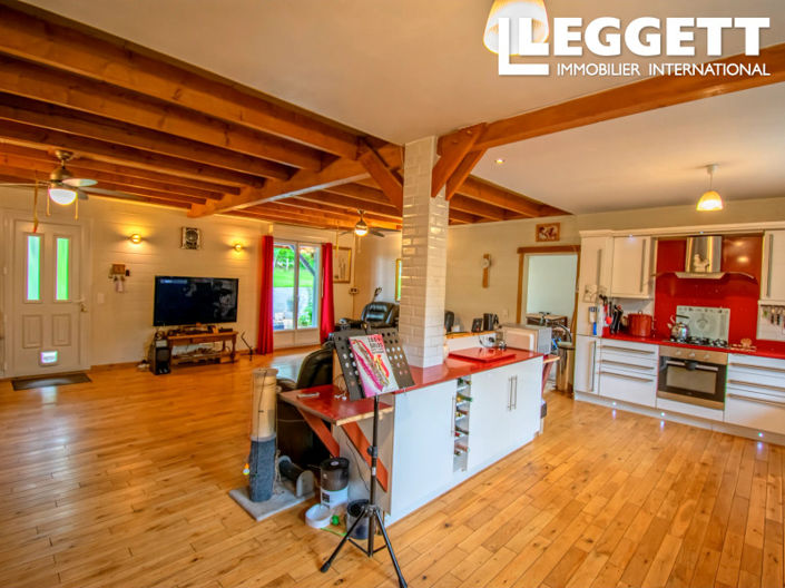 Image No.3-4 Bed House for sale