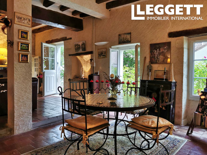 Image No.6-4 Bed House for sale