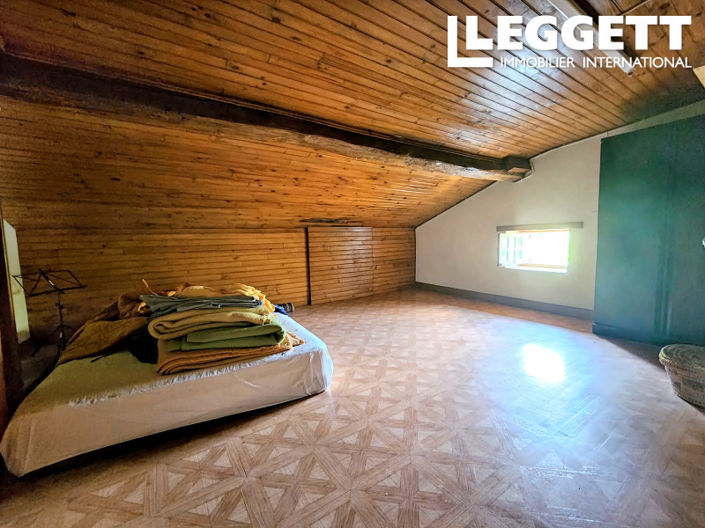 Image No.6-2 Bed House for sale