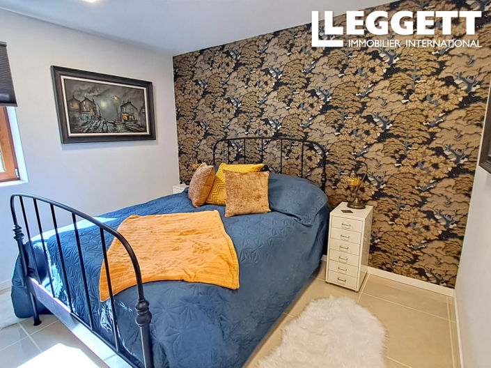 Image No.4-4 Bed House for sale