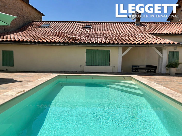 Image No.2-4 Bed House for sale