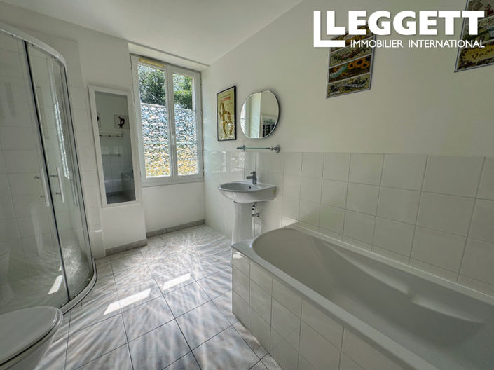 Image No.7-4 Bed House for sale