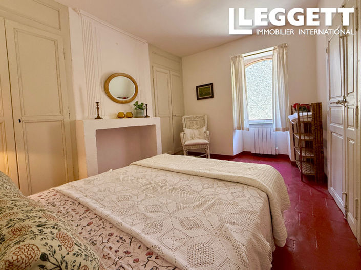 Image No.5-4 Bed House for sale