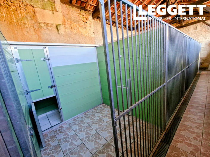 Image No.7-4 Bed House for sale