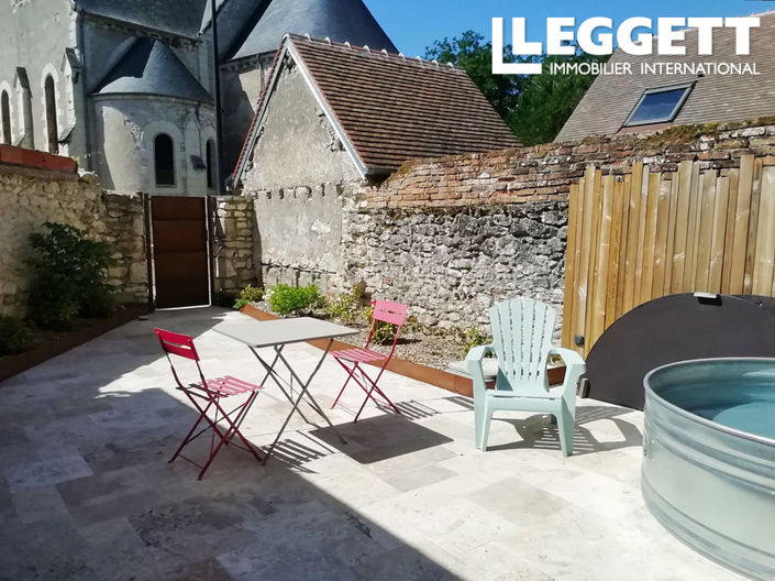 Image No.6-5 Bed House for sale