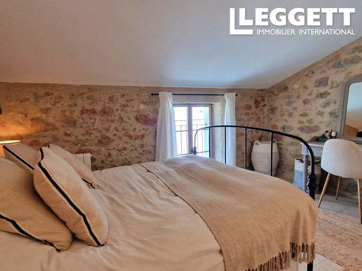 Image No.7-3 Bed House for sale