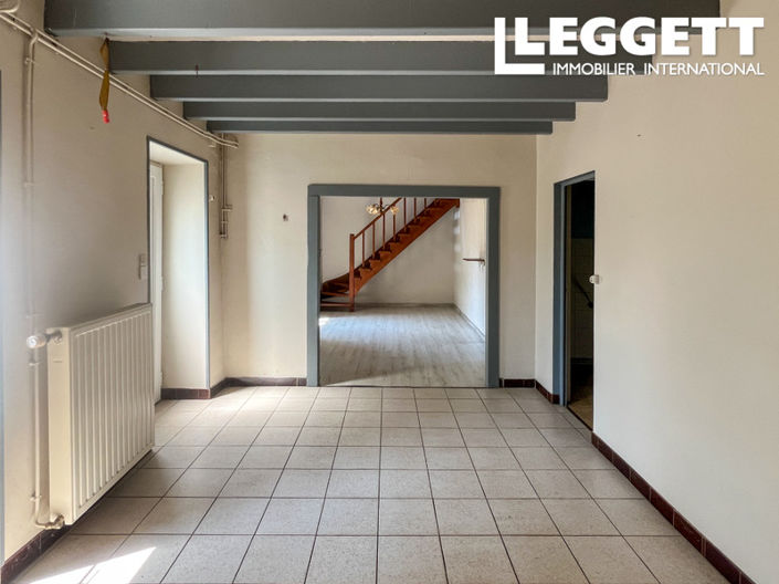 Image No.2-4 Bed House for sale