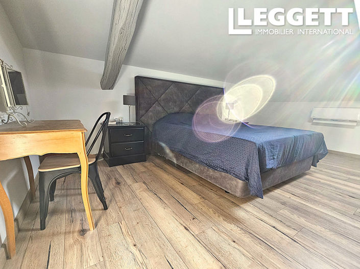 Image No.9-3 Bed House for sale