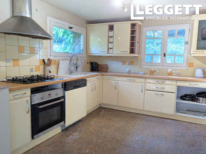 Image No.3-4 Bed House for sale