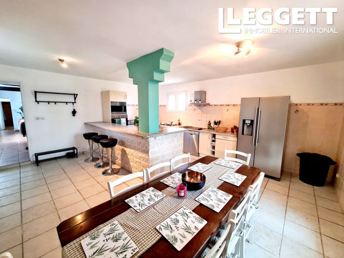 Image No.2-5 Bed House for sale