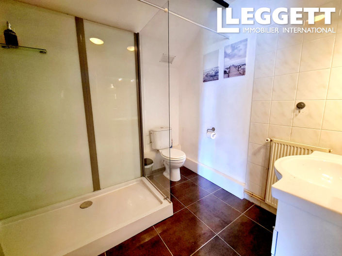 Image No.7-5 Bed House for sale