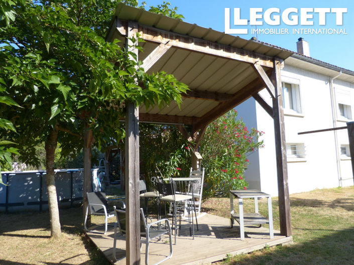 Image No.10-3 Bed House for sale