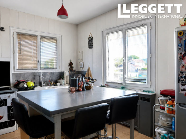Image No.7-3 Bed House for sale