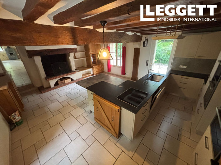 Image No.7-5 Bed House for sale