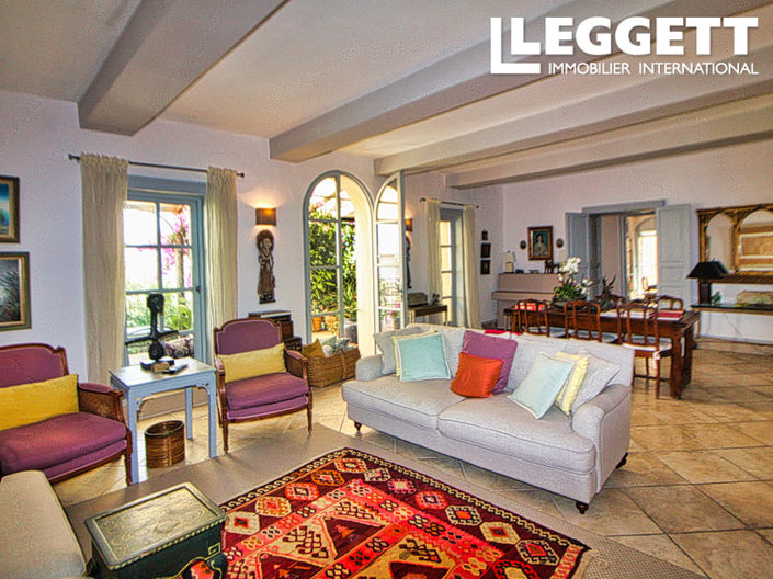 Image No.4-5 Bed House for sale