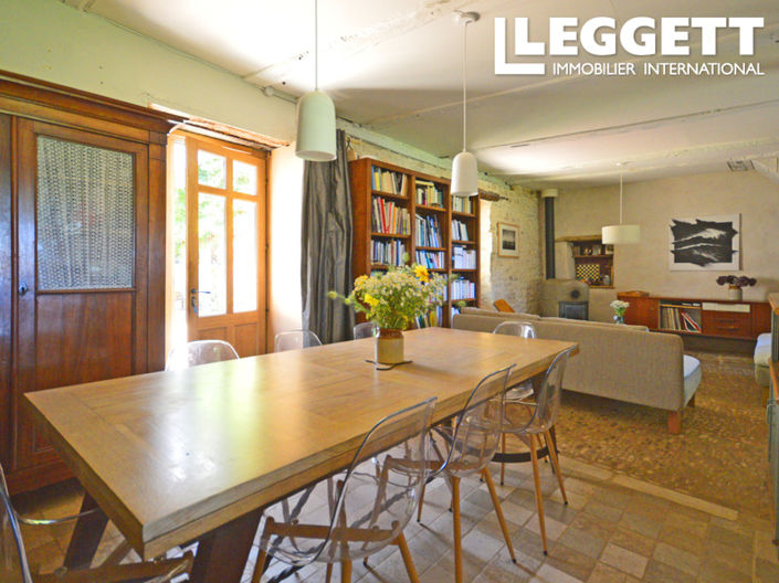 Image No.7-2 Bed House for sale