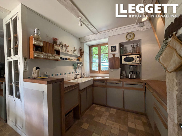 Image No.9-2 Bed House for sale