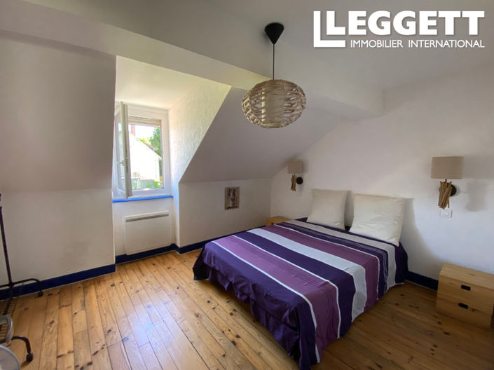 Image No.7-4 Bed House for sale