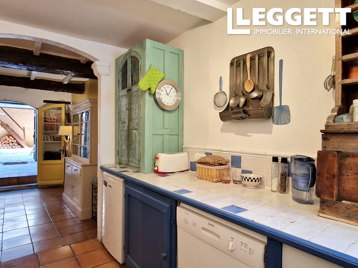 Image No.6-3 Bed House for sale
