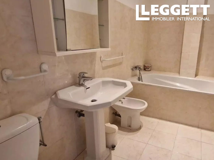 Image No.7-2 Bed Apartment for sale