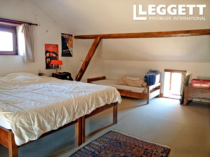 Image No.5-5 Bed House for sale