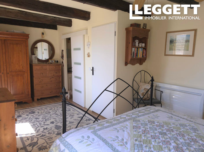 Image No.9-3 Bed House for sale