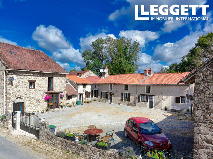 Image No.2-18 Bed House for sale