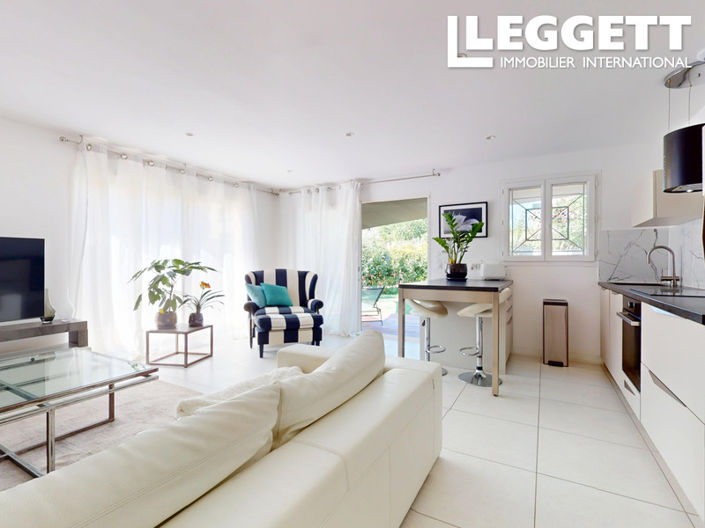 Image No.7-3 Bed House for sale