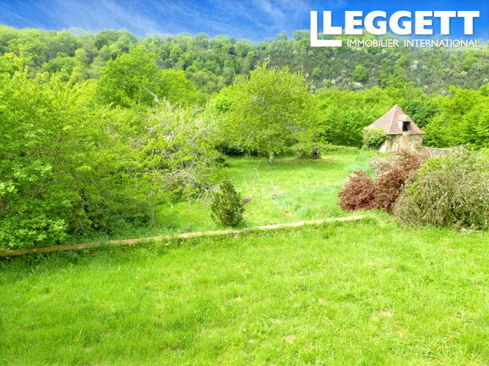 Image No.3-5 Bed House for sale
