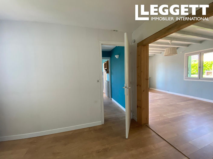 Image No.5-2 Bed House for sale