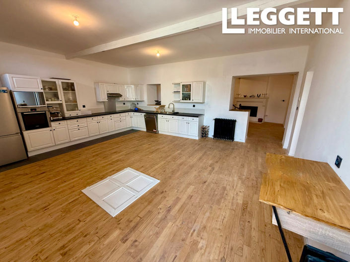 Image No.2-4 Bed House for sale
