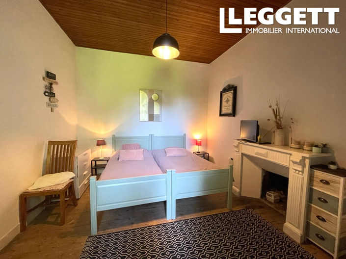 Image No.7-3 Bed House for sale