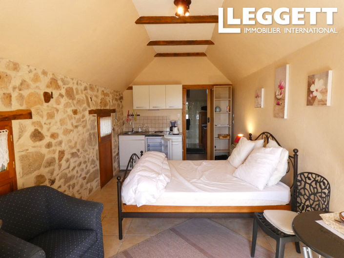 Image No.9-13 Bed House for sale