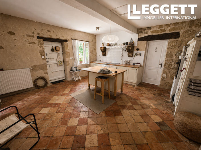 Image No.2-3 Bed House for sale