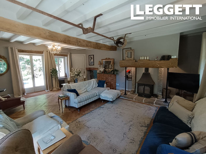 Image No.9-9 Bed House for sale